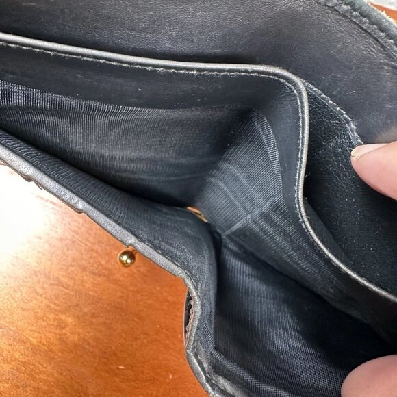 Gucci Vintage Leather Compact Wallet - Picture 11 of 15